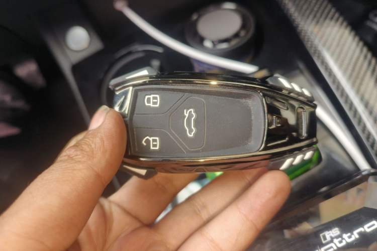 Used Audi A5 2023 Sportback 40 TFSI quattro Luxury Dynamic Edition Vehicle Key