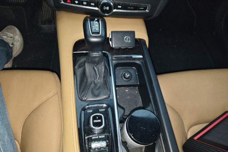 Used Volvo S90 2017 T4 Zhiyuan Edition