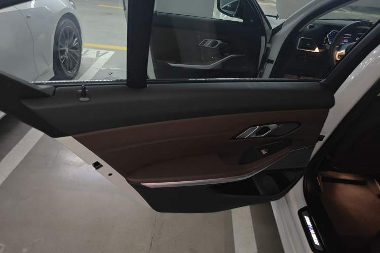 Used BMW 3 Series 2023 325Li M Sport Night Edition Package
