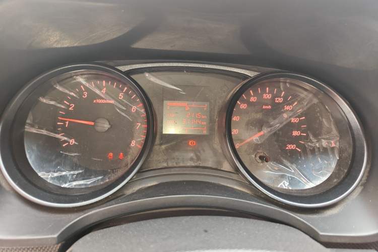 Used Wuling Hongguang 2019 1.5L S Basic Version China VI Standard LAR Instrument Cluster
