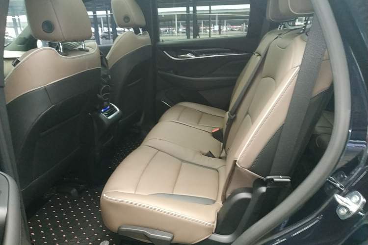 Used Buick Enclave 2020 28T Four-Wheel Drive Flagship Version Left Rear Seat