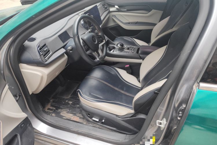 Used BYD Qin PLUS 2021 DM-i 120KM Flagship Model
