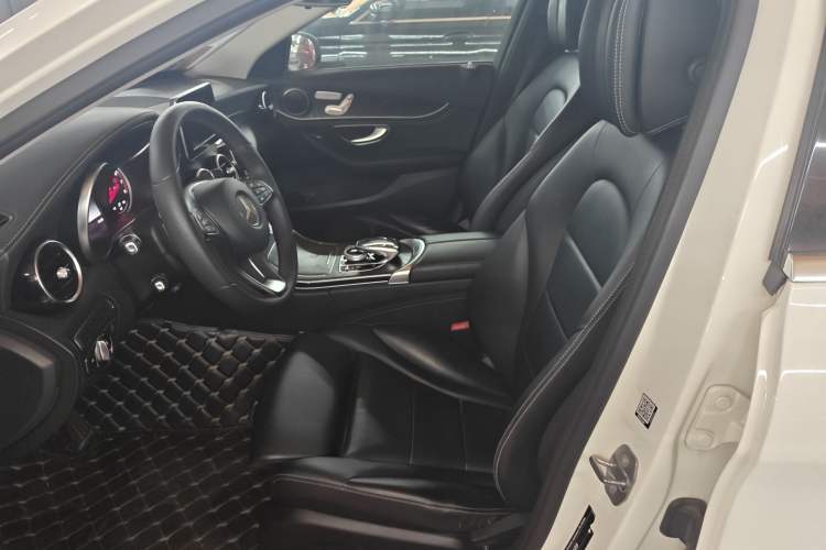 Used Mercedes-Benz C-Class 2016 C 200 L Sport Edition Left Front Seat