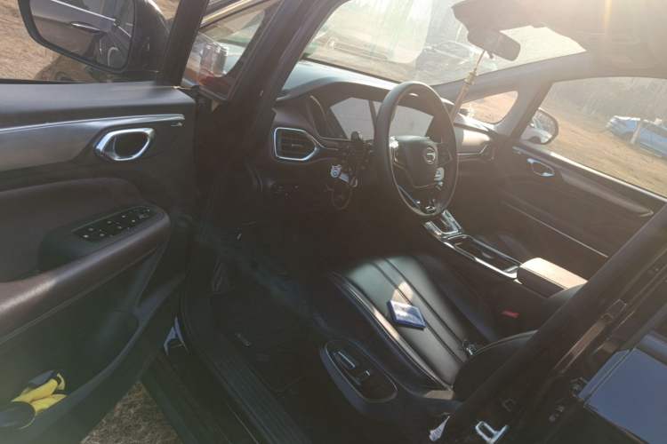 Used GAC Trumpchi M6 2023 PRO 270T DCT Luxury Edition Driver Seat