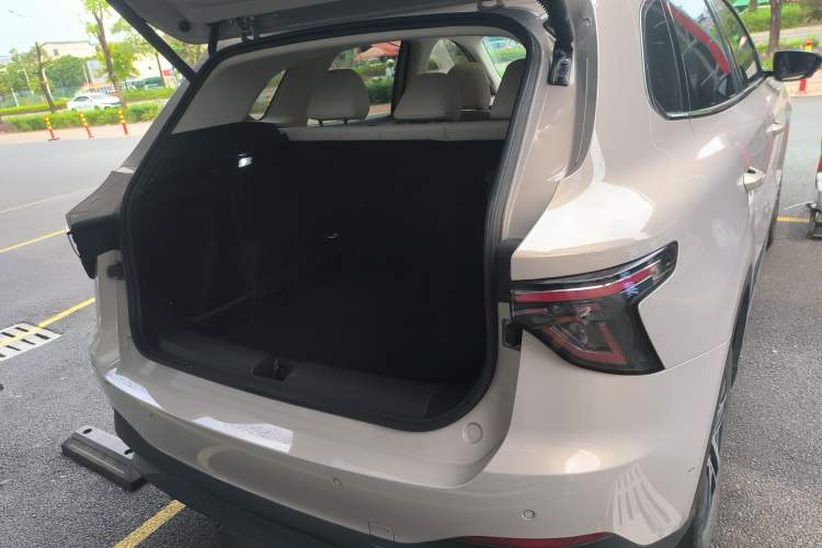 Used MG ES5 2025 525max Rear-Drive Intelligent Driving Version Trunk