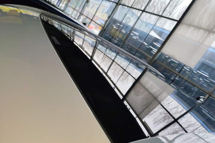 Used Land Rover Discovery Sport New Energy 2024 1.5T P300e Plug-in Hybrid Electric Version Roof