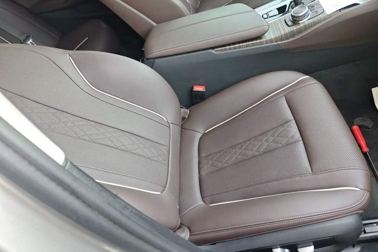 Used BMW 5 Series 2022 Updated 530Li Leading Edition Luxury Package
