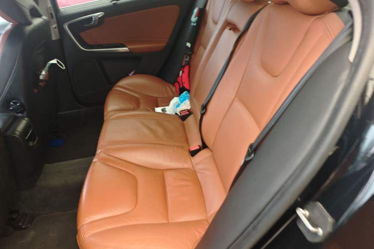 Used Volvo S60 2015 S60L T5 Intelligent Drive Edition
