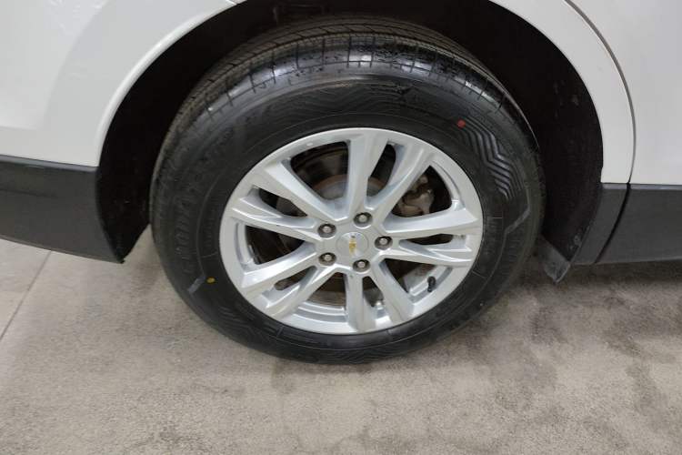 Used Chevrolet Equinox 2019 535T Automatic YuJie Edition China VI