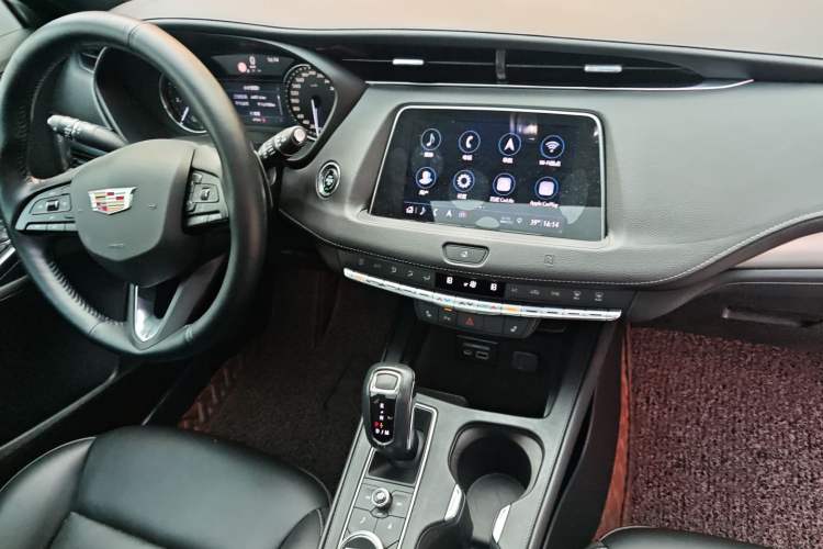 Used Cadillac XT4 2018 28T Two-Wheel Drive Leading Version Audio And AC Panel