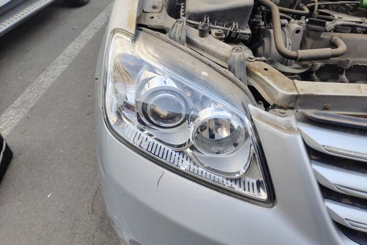 Used FAW Xiali N5 2014 1.0L Manual Standard Edition
