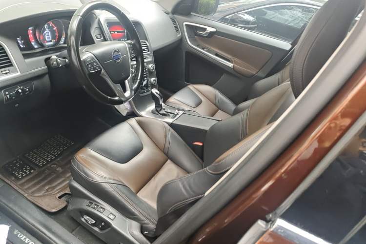 Used Volvo XC60 2016 T5 Smart Version
