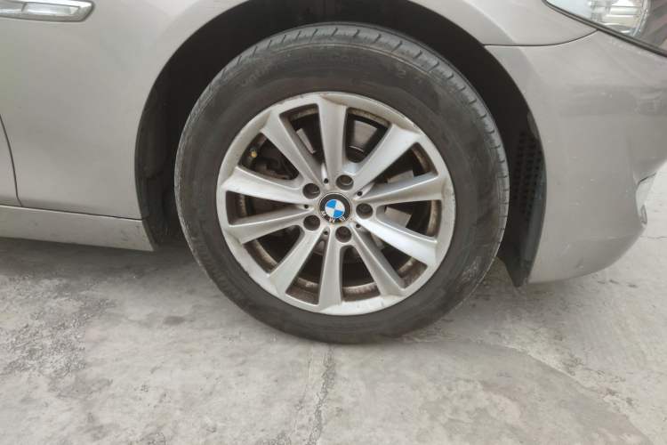 Used BMW 5 Series 2013 520Li Elegant Edition
