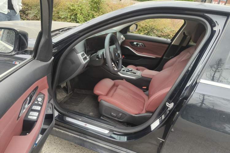 Used BMW 3 Series 2025 325Li M Sport Package