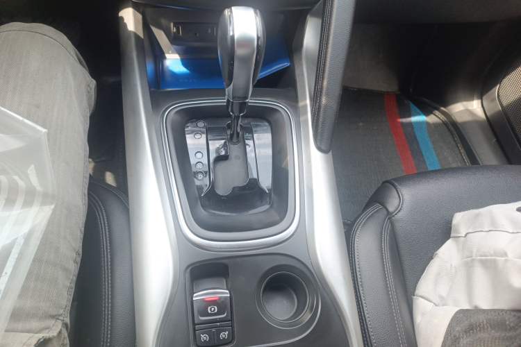 Used Renault Kadjar 2017 2.0L Two-Wheel-Drive Leading Edition