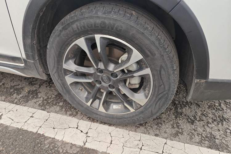 Used Geely Auto Vision X3 2019 Upgraded Model 1.5L CVT Elite Version
