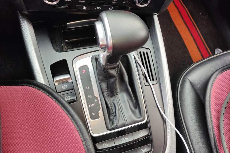 Used Audi Q5 2015 40 TFSI Technology Edition