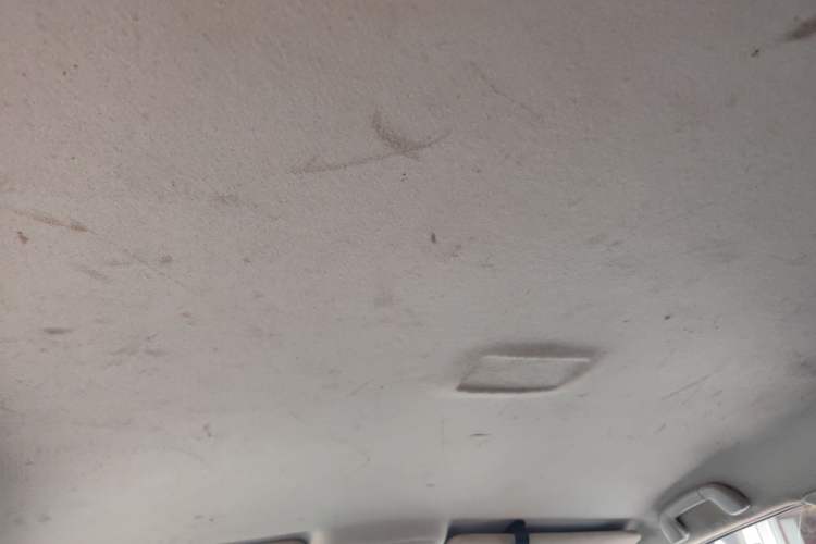 Used JMC Baodian 2022 2.5T Diesel Two-Wheel-Drive Comfort Edition Standard Wheelbase JX4D25A6L
