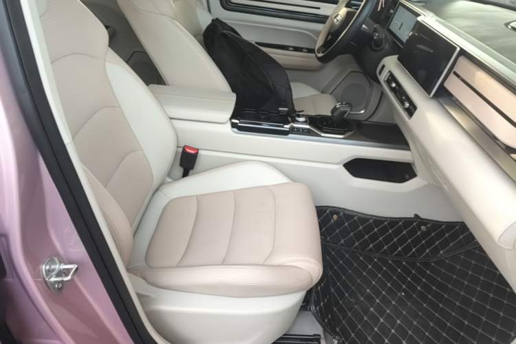 Used Geely Auto icon 2023 1.5TD Chocolate Smoothie Edition