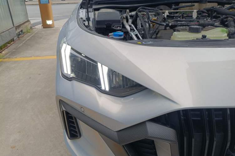 Used GAC Trumpchi EMPOW 2023 Shadow Leopard H Smart Hybrid Edition
