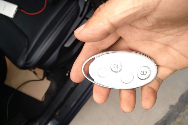 Used BYD Song 2020 Classic Edition 1.5T Automatic Elite Model Vehicle Key