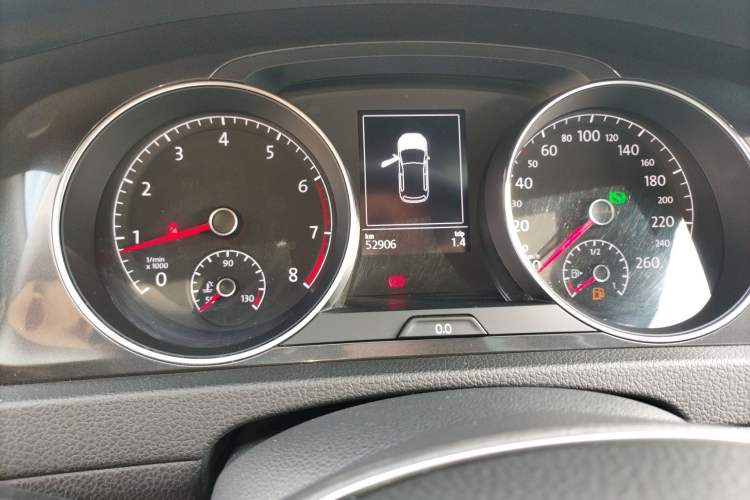 Used Volkswagen Golf 2018 230TSI Automatic Comfort Model
