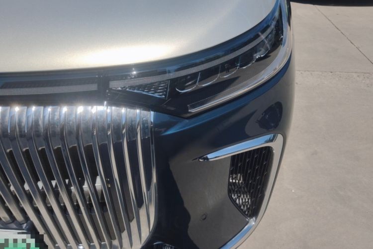 Used VOYAH Dream 2025 PHEV Four-Wheel-Drive Flagship Version – Qiankun Edition Left Front Headlight