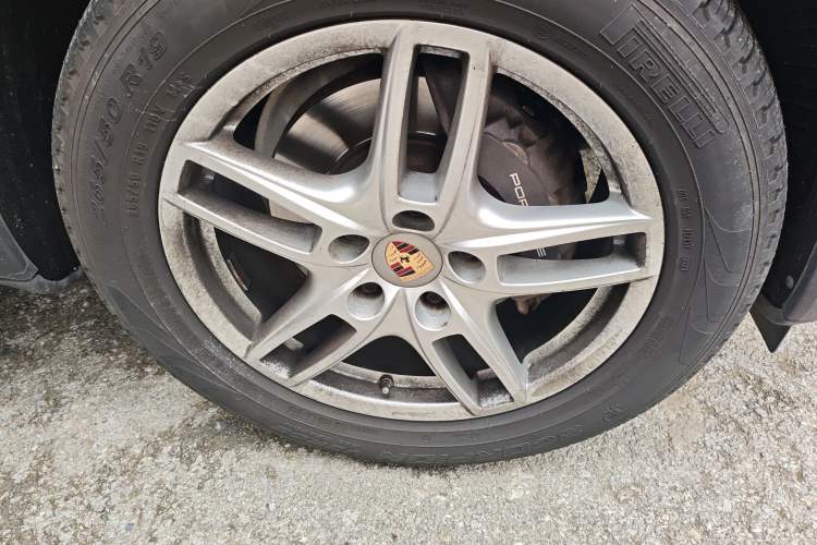 Used Porsche Cayenne 2014 Cayenne Platinum Edition 3.0T