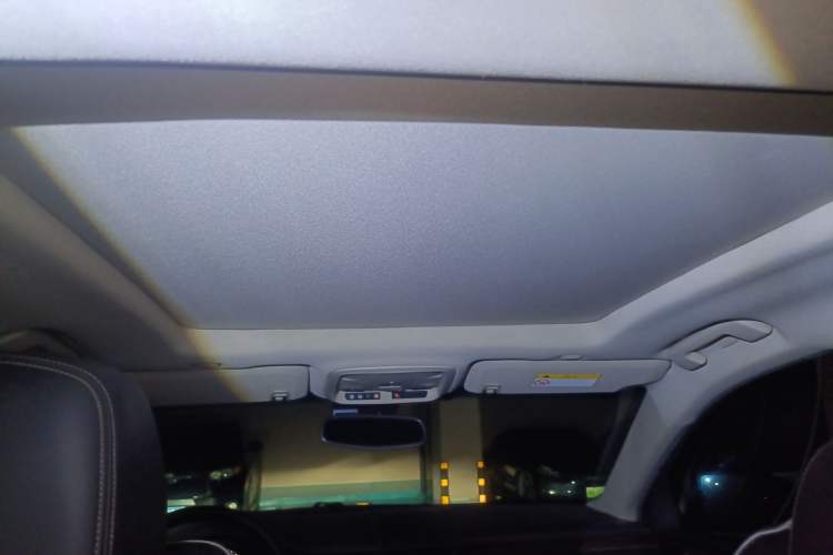 Used Cadillac XTS 2018 28T Elite Edition Headliner