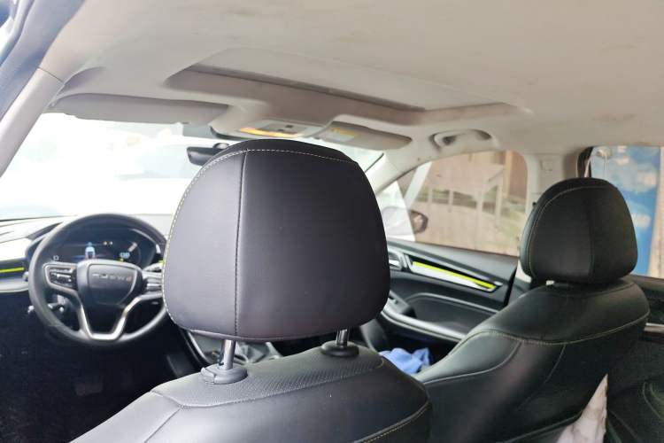 Used Roewe i5 2021 1.5L CVT Diamond Edition Headliner