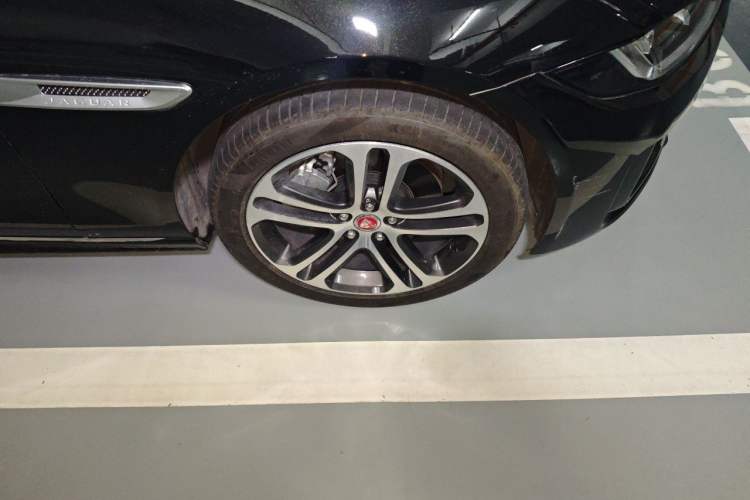 Used Jaguar XEL 2024 2.0T 250 PS R-DYNAMIC S Advanced Sport Edition
