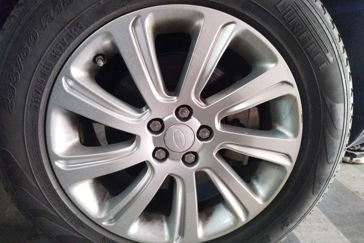 Used Land Rover Discovery Sport 2018 240 PS SE Version