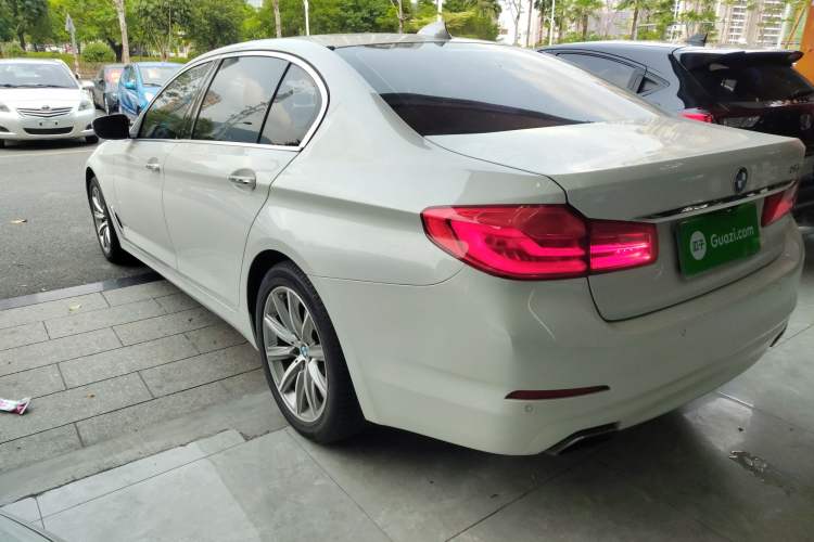 Used BMW 5 Series 2018 528Li Launch Special Edition Rear Left 45 Deg