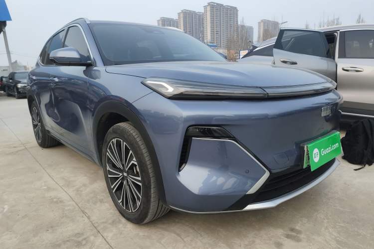 Used Geely Galaxy Galaxy Xingjian 7 EM-i 2025 120km Flagship Edition
