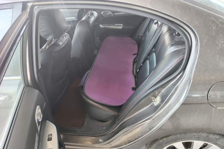 Used Great Wall C50 2013 1.5T Manual Fashion Edition Left Rear Seat