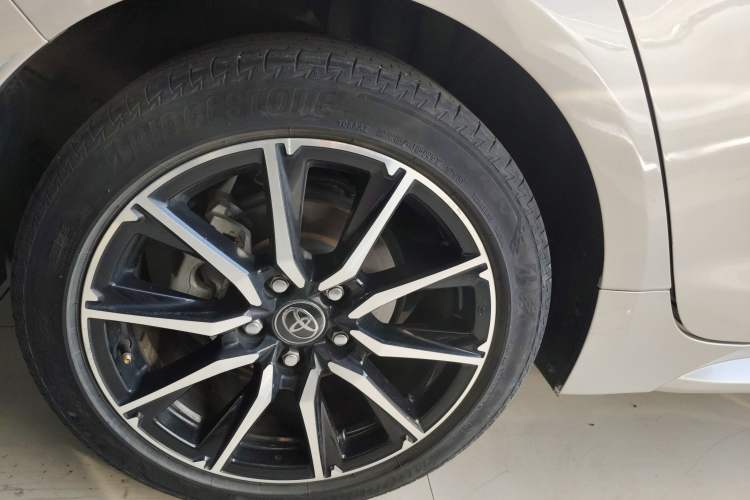 Used Toyota Levin 2023 Smart Electric Hybrid Dual-Engine 1.8L Sport Edition
