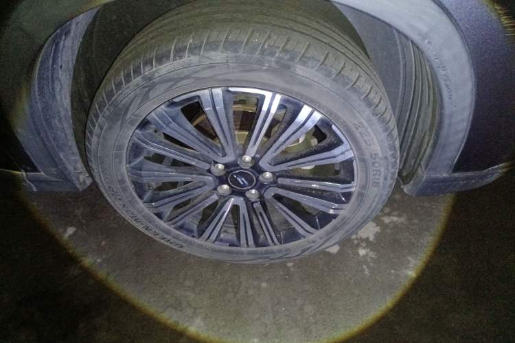 Used Oshan X5 2021 1.5T DCT Prestige Edition
