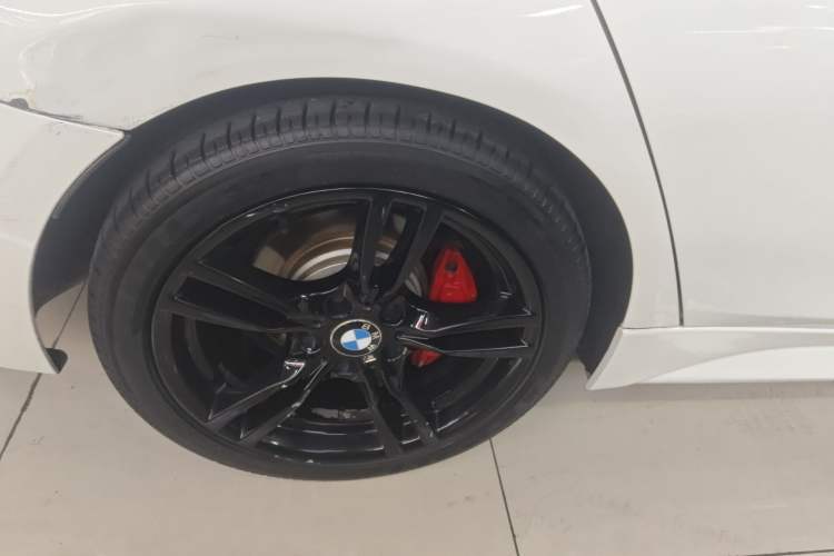 Used BMW 3 Series 2019 320Li M Luxury Package Right Rear Wheel Hub