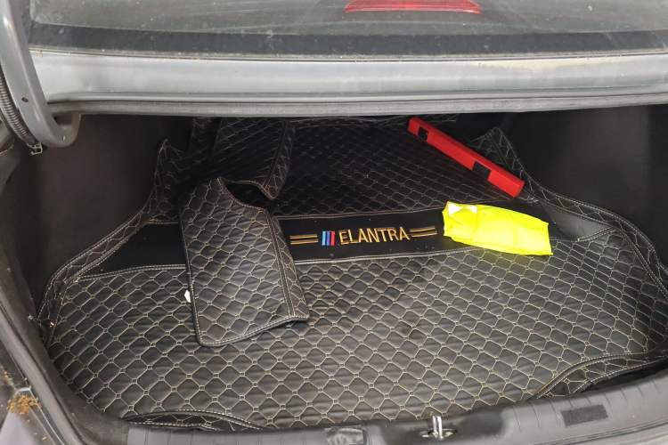 Used Hyundai Elantra 2022 1.5L CVT 20th Anniversary Edition Trunk