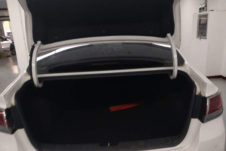 Used Kia K4 2014 1.8L Automatic GL Trunk