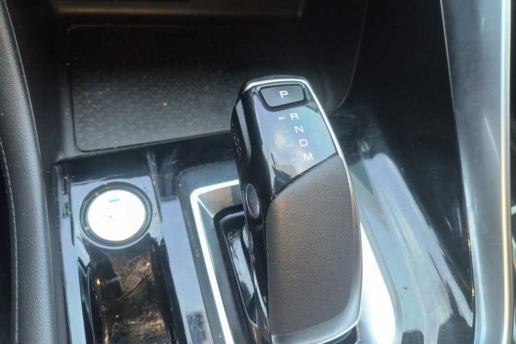 Used Dongfeng Aeolus AX7 2020 1.6T Automatic AI Navigation Model China VI Standard