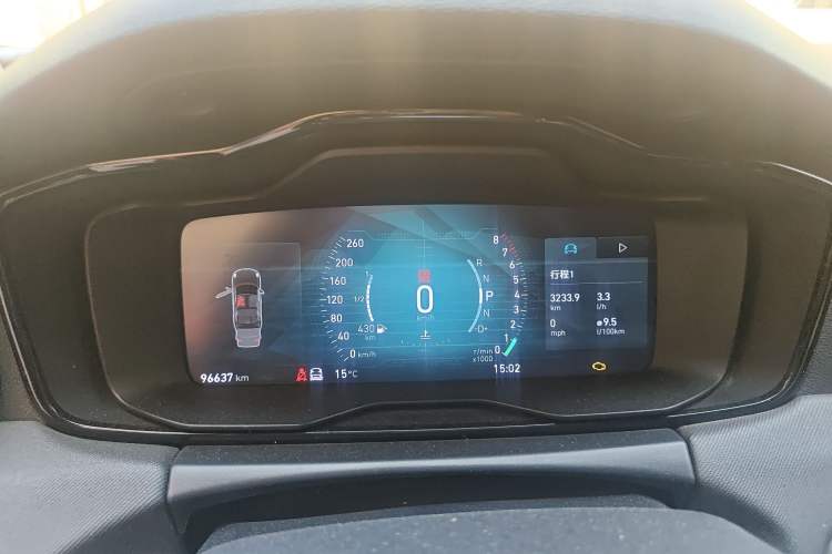 Used Lynk & Co 01 2017 2.0T Four-Wheel Drive Pro Edition Instrument Cluster