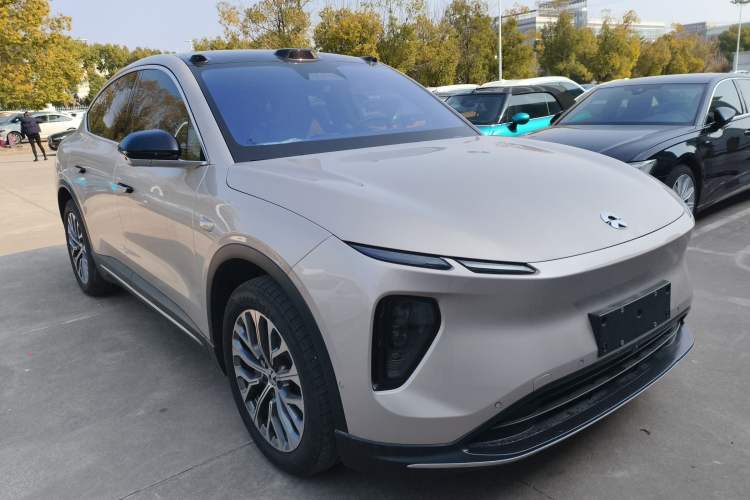 Used Nio EC6 2023 75 kWh