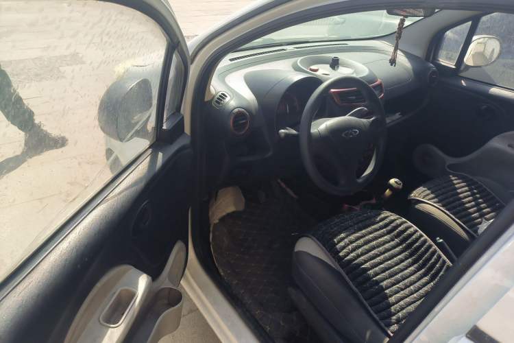 Used Chery QQ 2013 1.0L Manual Happy Edition