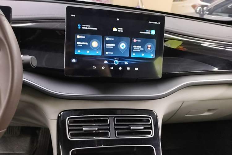 Used BYD Qin PLUS 2023 Champion Edition DM-i 120KM Leading Model
