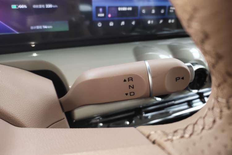 Used Wuling Bingo 2025 333 km Lingxi Deluxe Edition