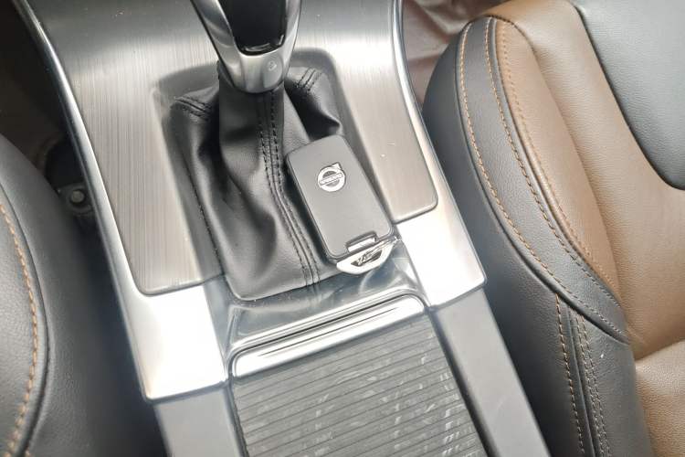 Used Volvo XC60 2016 T5 Smart Version
