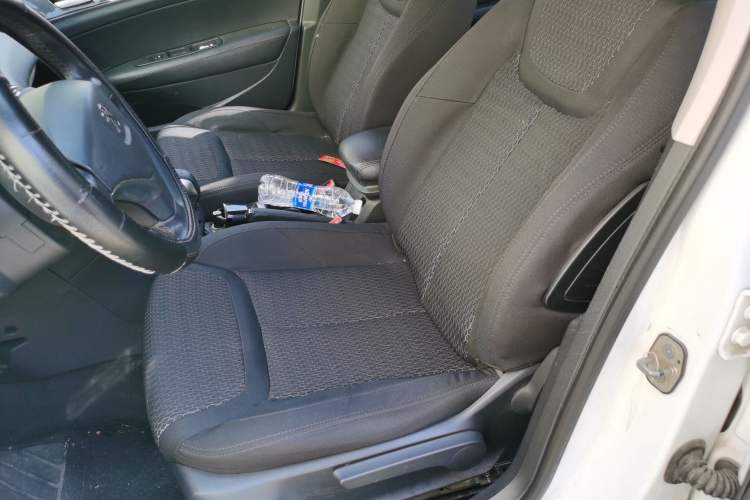 Used Peugeot 308 2014 Enjoy Edition Classic 1.6L Manual Fashion Model