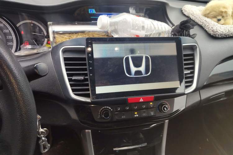 Used Honda Accord 2016 2.0L Comfort Edition Audio And AC Panel