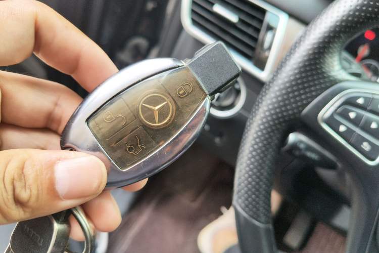 Used Mercedes-Benz GLE 2015 GLE 400 4MATIC Vehicle Key